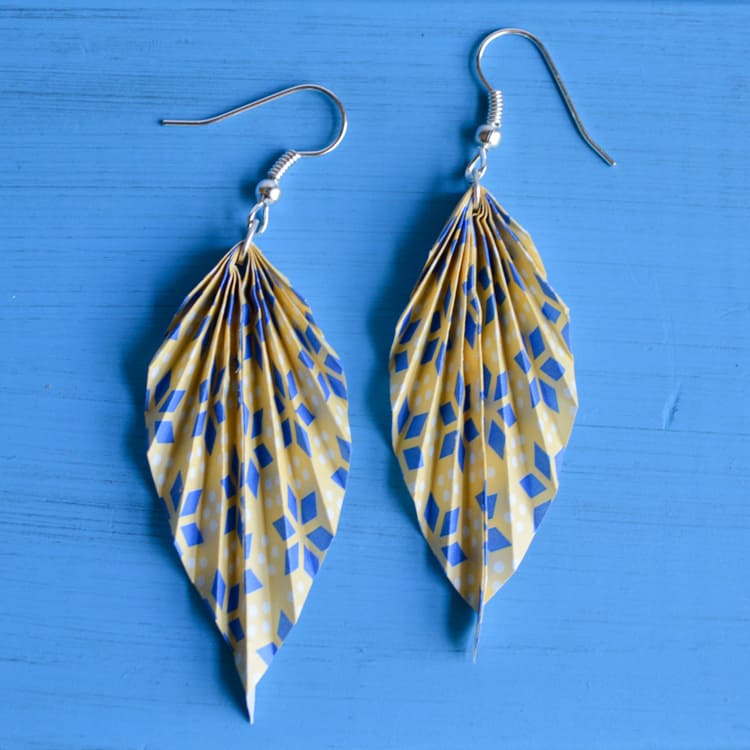 oragami leaf earrings finished 2