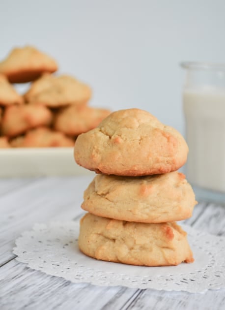 Cake-Like Peanut Butter Cookies