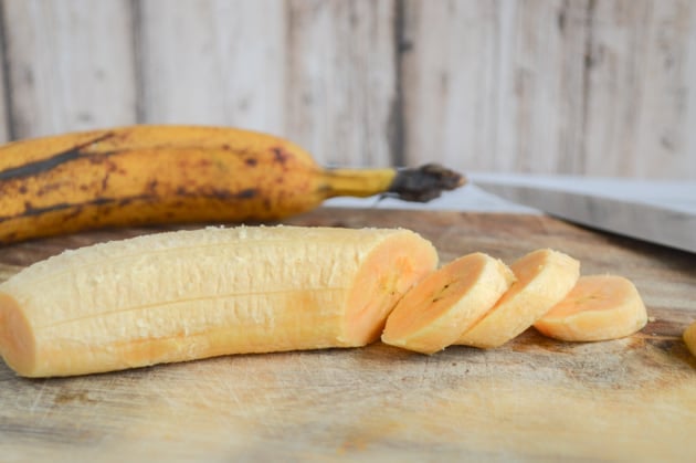 sliced sweet plantains