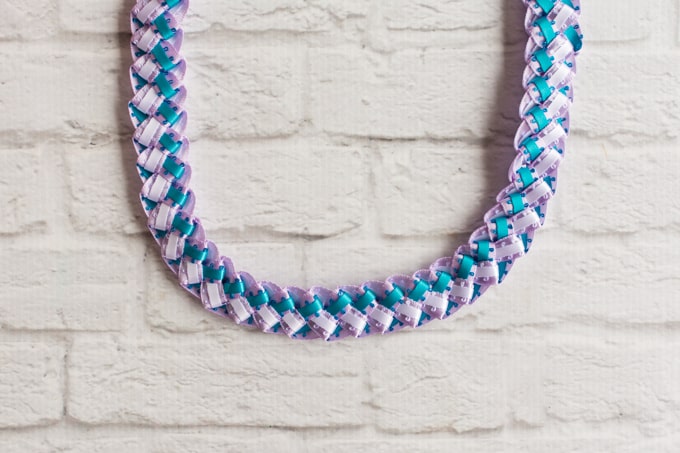 tricolor braided ribbon lei