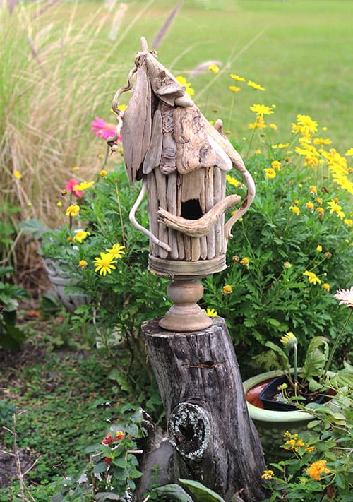 driftwood birdhouse from DIY driftwood