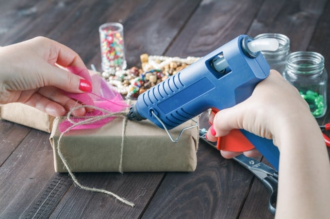 hot glue tips - use glue gun at correct distance