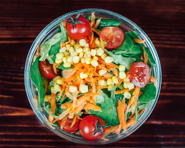 salad is a great travel snack for airplanes