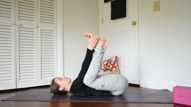 beginner yin yoga sequence happy baby