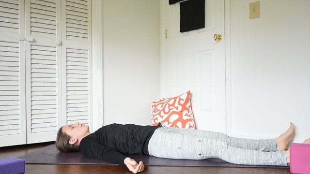 beginner yin yoga sequence savasana