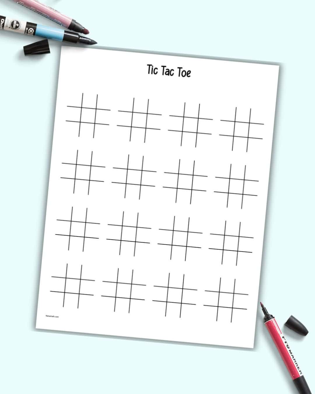 A page with 16 tic tac toe boards on a bleu field