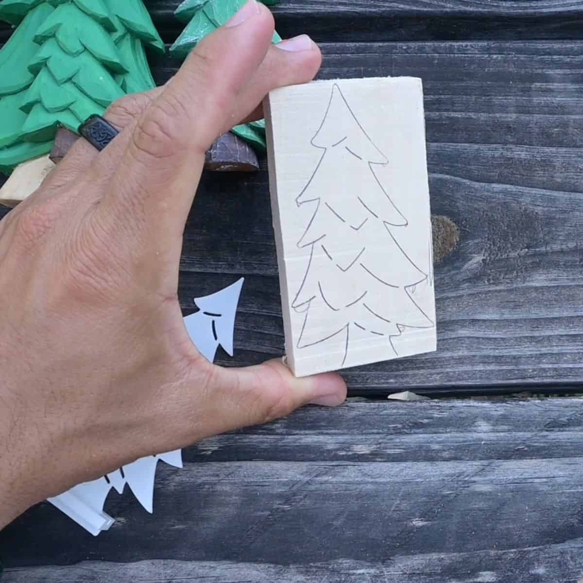 drawing for carving a christmas tree on wood