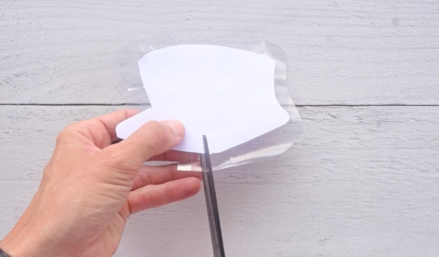 cutting tabs in clear vinyl to make a diy paper squishy