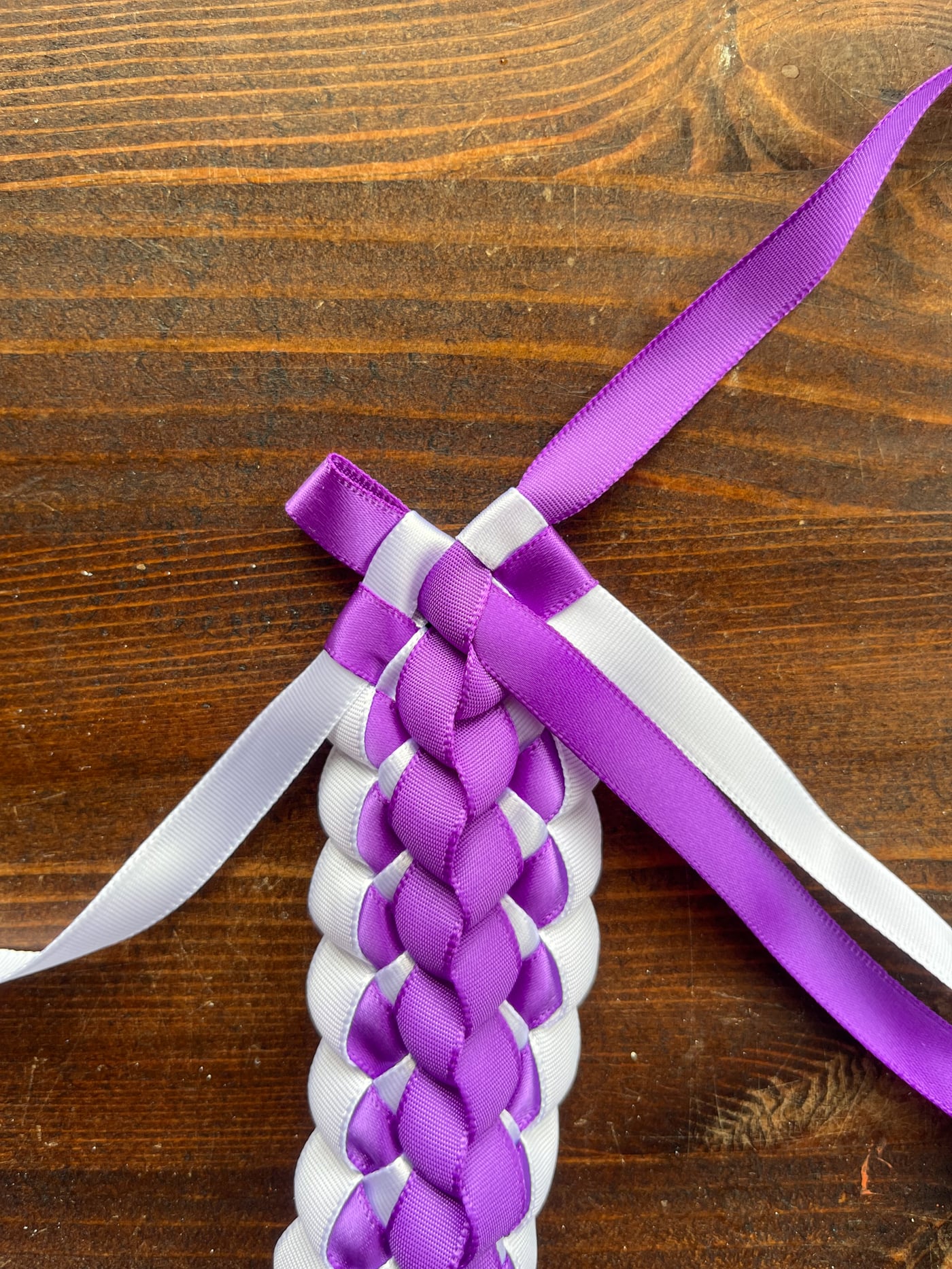 securing the ends of a ribbon lei 2